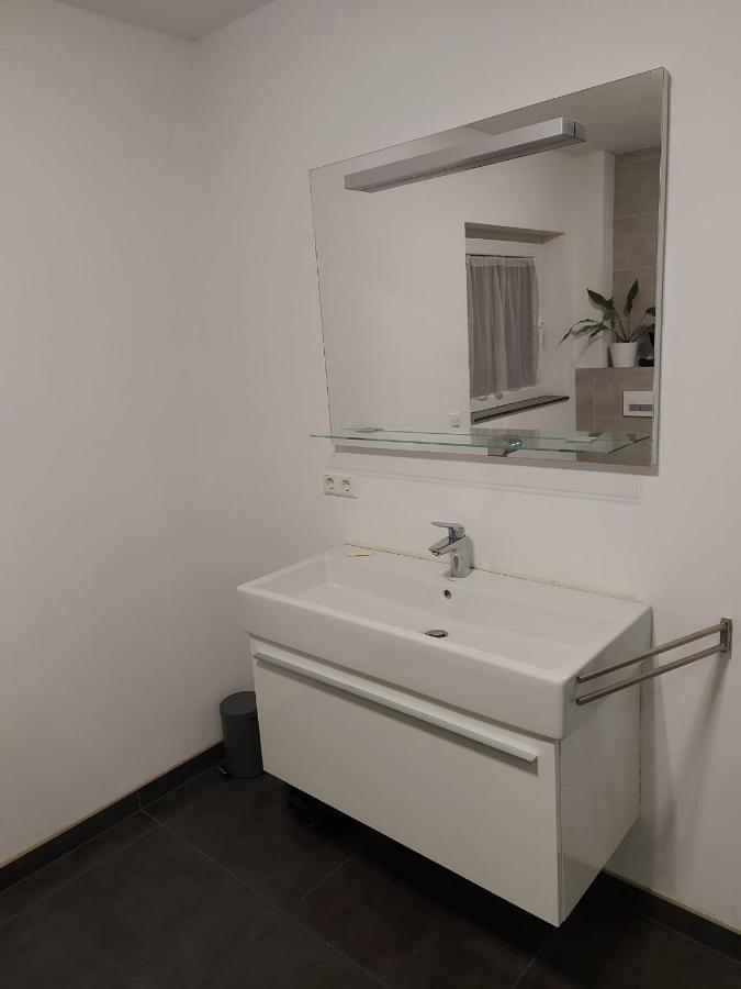 Several Different Rooms, Newly Furnished, In A New House In Vichten Exterior foto